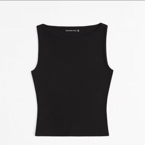 Black Sleeveless Top